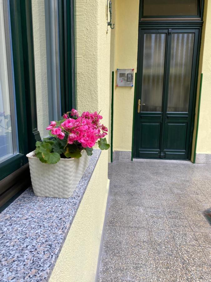 Apartment B16 Gellert *